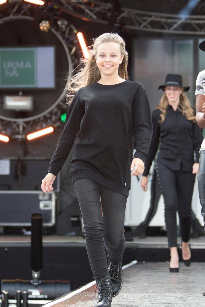 Modeshow2017 2A 348.jpg